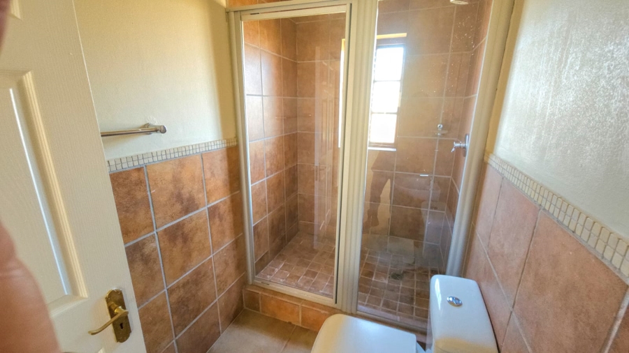 To Let 3 Bedroom Property for Rent in Landsmeer Residential Estate North West